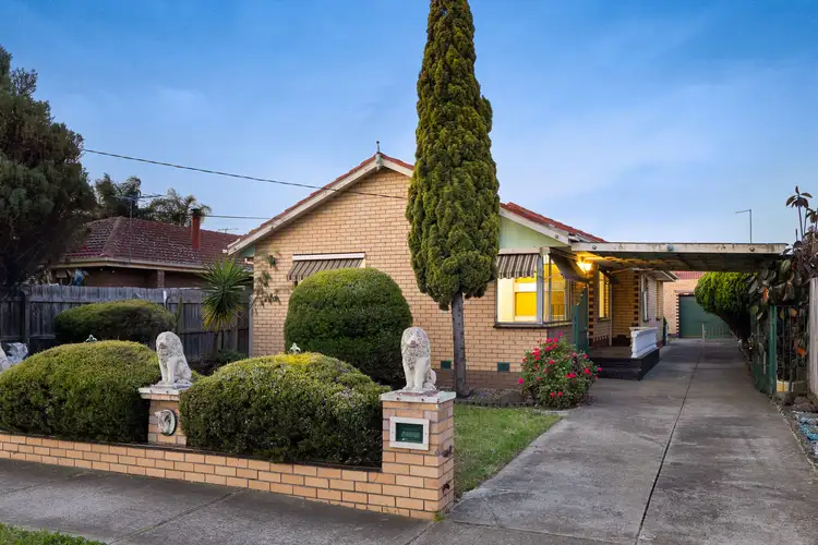 58 Cameron Avenue, Altona Meadows VIC 3028