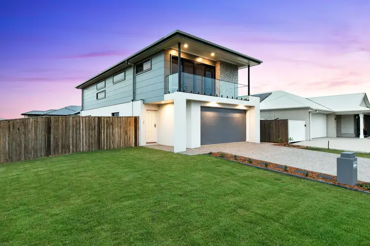 Second view of Homely house listing, 26 Seagull Circuit, Point Vernon QLD 4655