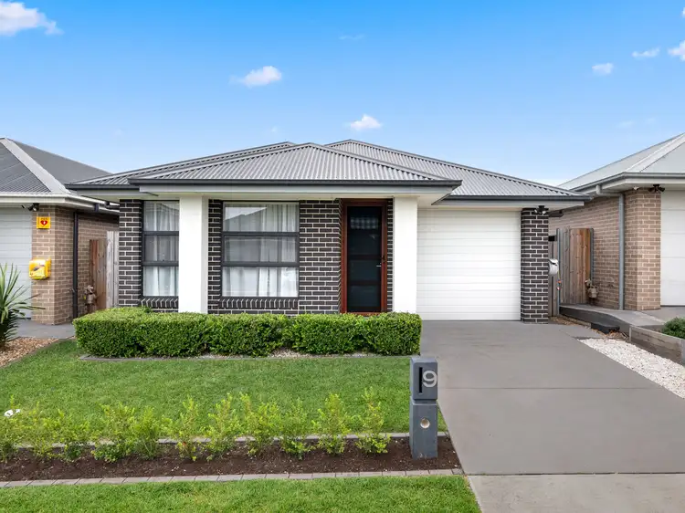 9 Gore Road, Spring Farm NSW 2570