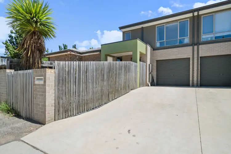 5 Lambrick Lane, Casey ACT 2913