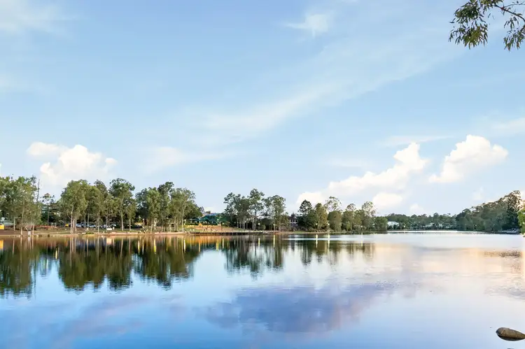 Fourth view of Homely house listing, 2 Wills Court, Forest Lake QLD 4078