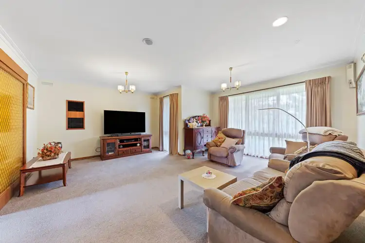 Fifth view of Homely house listing, 28 Rangeview Street, Warragul VIC 3820