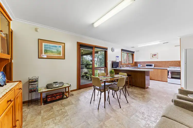 Seventh view of Homely house listing, 28 Rangeview Street, Warragul VIC 3820