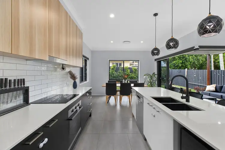 Fourth view of Homely house listing, 4 Valmar Street, Upper Mount Gravatt QLD 4122