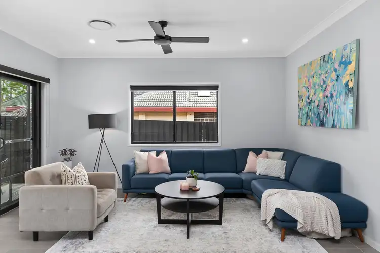 Sixth view of Homely house listing, 4 Valmar Street, Upper Mount Gravatt QLD 4122