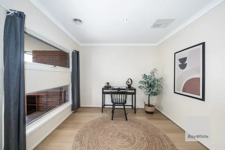 Third view of Homely house listing, 7 Cronulla Way, Taylors Hill VIC 3037