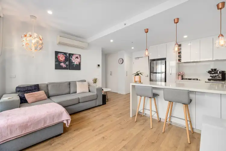 Fourth view of Homely apartment listing, 402/70 Batesford Road, Chadstone VIC 3148