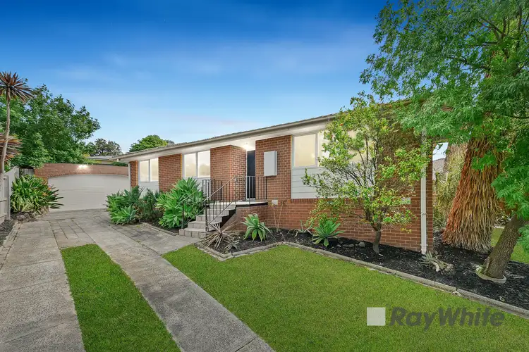 17 Aaran Close, Endeavour Hills VIC 3802