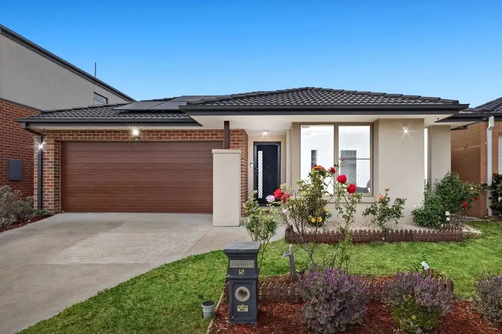 Main view of Homely house listing, 5 Brinkerhoff Crescent, Point Cook VIC 3030