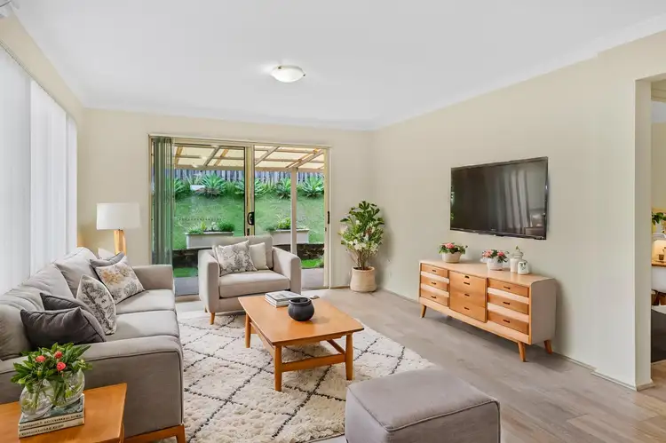 1/3 Rimu Place, Nerang QLD 4211