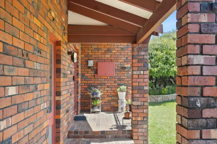 Second view of Homely house listing, 3 Hakea Place, Sorrento WA 6020