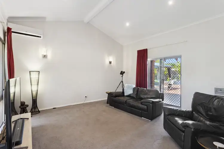 Fifth view of Homely house listing, 3 Hakea Place, Sorrento WA 6020