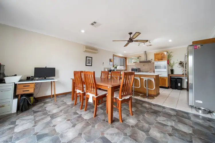 Fifth view of Homely house listing, 7 Hammill Close, Calwell ACT 2905