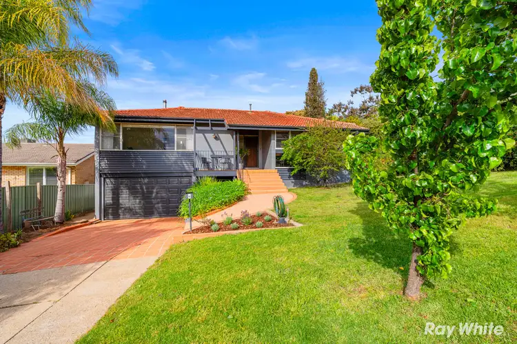 6 Fairview Street