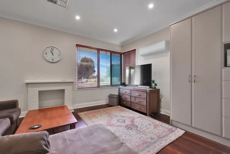 Third view of Homely house listing, 4 Critch Place, Wonthella WA 6530