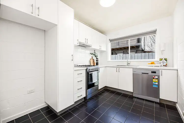 Fourth view of Homely unit listing, 4/5 Burns Avenue, Clayton South VIC 3169