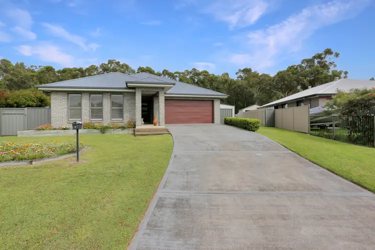 37 Martin Circuit, Tea Gardens NSW 2324