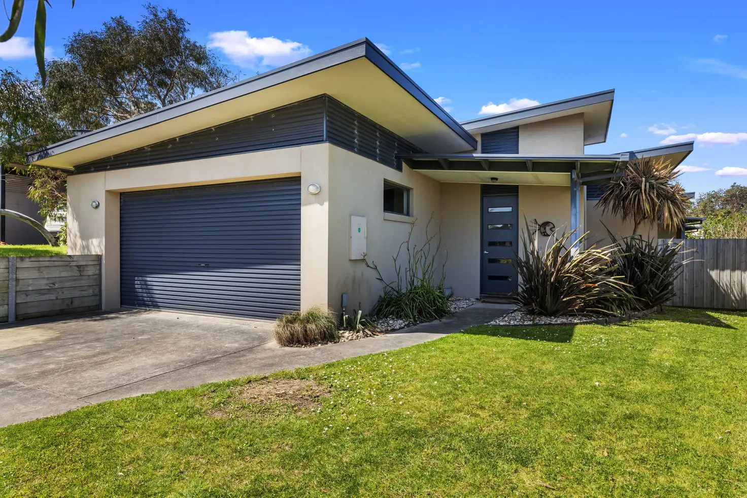 Main view of Homely house listing, 90 Ripple Drive, Inverloch VIC 3996