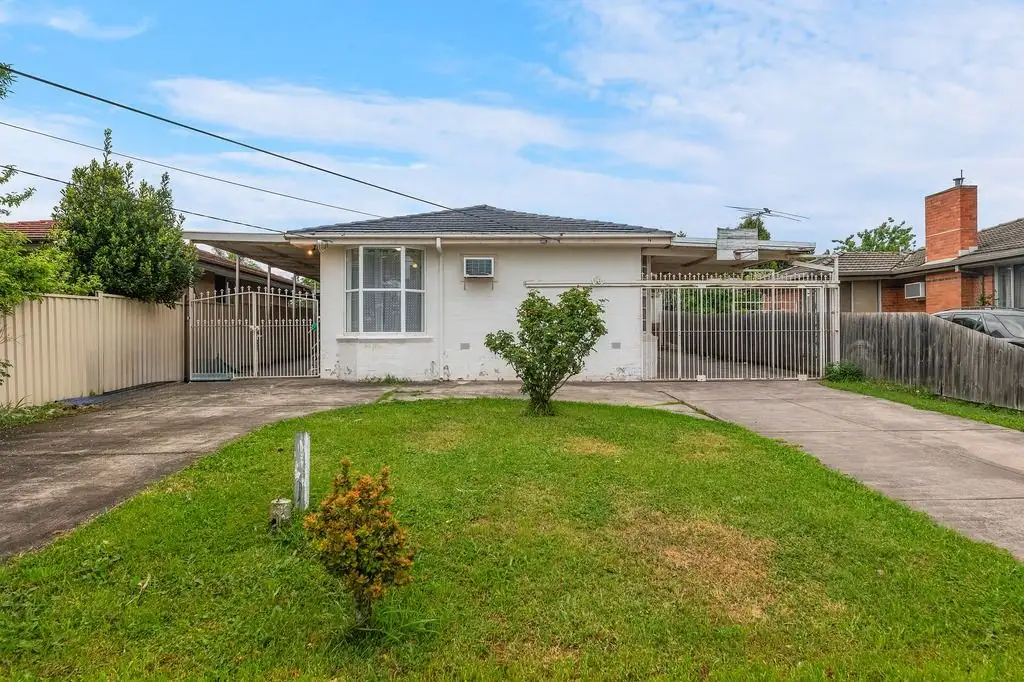Main view of Homely house listing, 18 Huskisson Avenue, Lalor VIC 3075