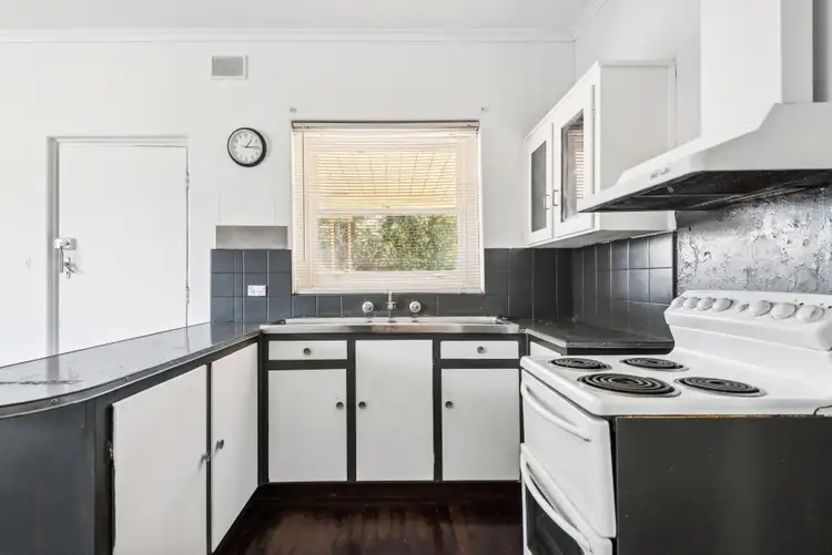 Fifth view of Homely house listing, 18 Ormond Avenue, Clearview SA 5085