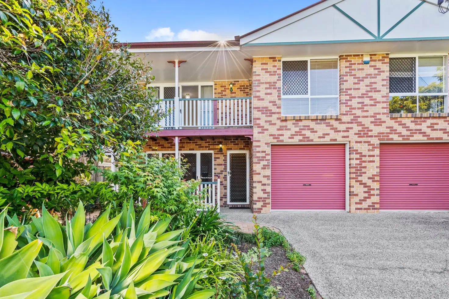 Main view of Homely townhouse listing, 34a Gilbert Street, Fairfield QLD 4103