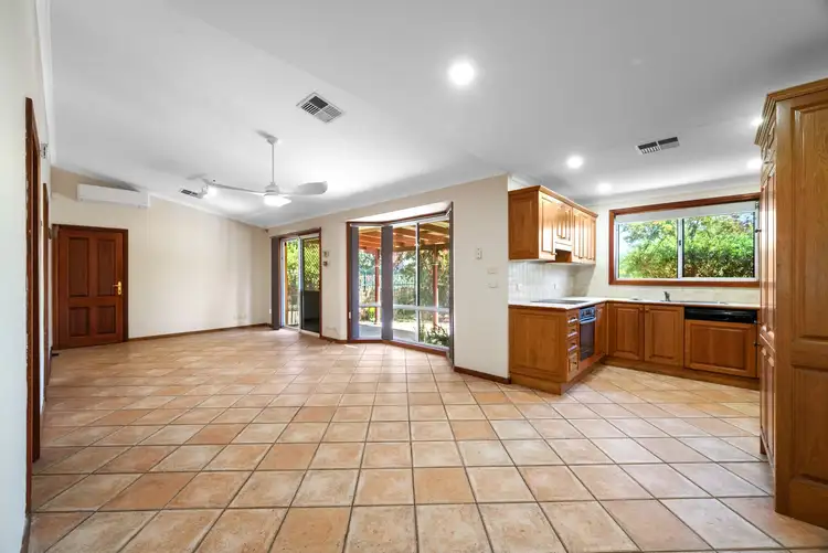 Fifth view of Homely house listing, 27 Pritchard Place, Glenmore Park NSW 2745