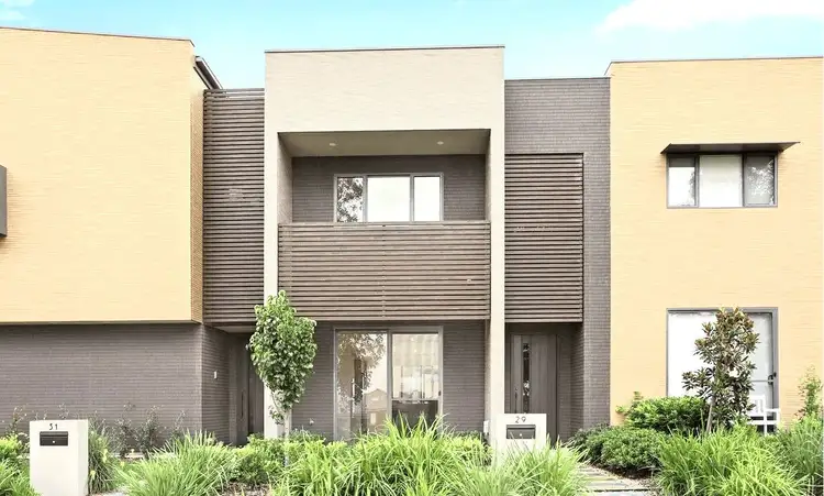 29 Fairbank Drive, Gledswood Hills NSW 2557