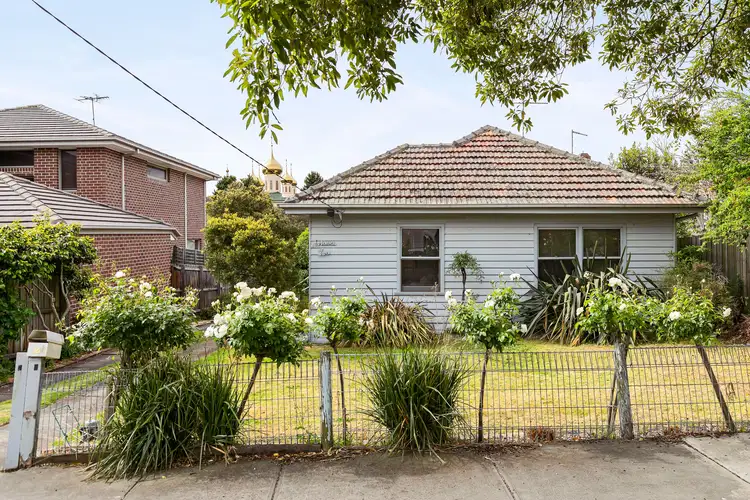 Main view of Homely house listing, 2 Parkview Avenue, Brunswick East VIC 3057