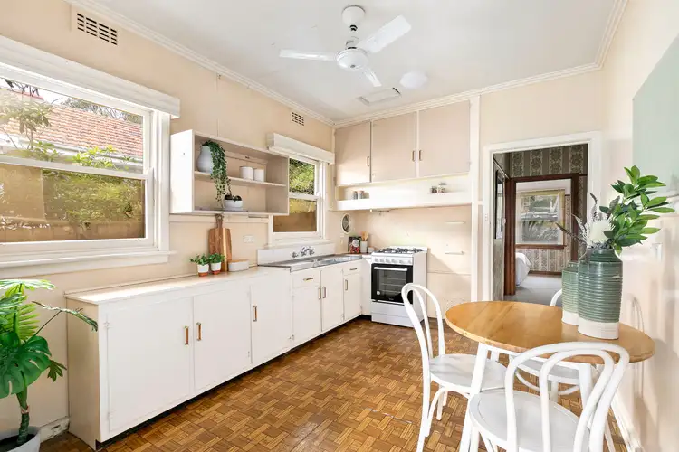 Sixth view of Homely house listing, 2 Parkview Avenue, Brunswick East VIC 3057