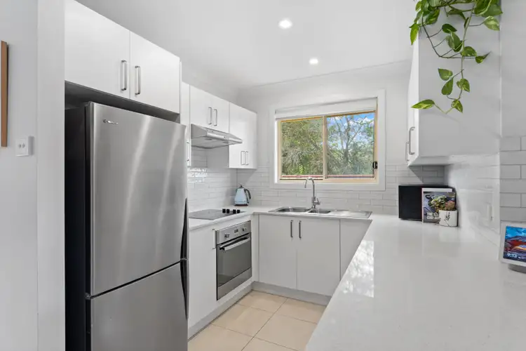 Fourth view of Homely villa listing, 4/21 Hay Street, Helensburgh NSW 2508