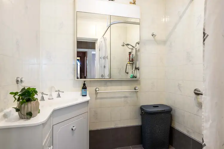 Seventh view of Homely house listing, 24 Bicknell Court, Broadmeadows VIC 3047