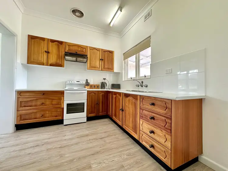 Fifth view of Homely house listing, 22 Haynes Street, Bordertown SA 5268