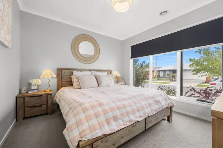 Second view of Homely house listing, 5 Hackberry Close, Lara VIC 3212