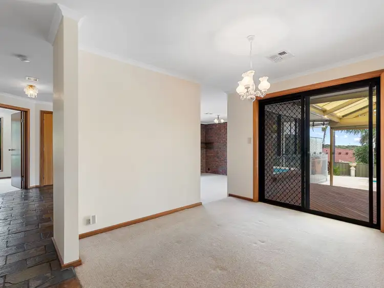 Sixth view of Homely house listing, 6 Duntroon Close, Hallett Cove SA 5158