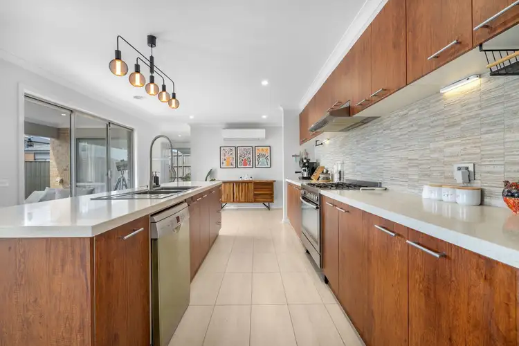 Sixth view of Homely house listing, 14 Nutmeg Close, Berwick VIC 3806