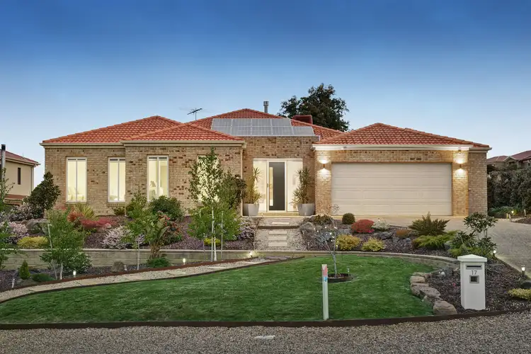 17 Aurina Drive, Hidden Valley VIC 3756