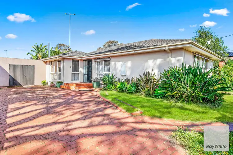 12 Narong Place, Keilor Downs VIC 3038