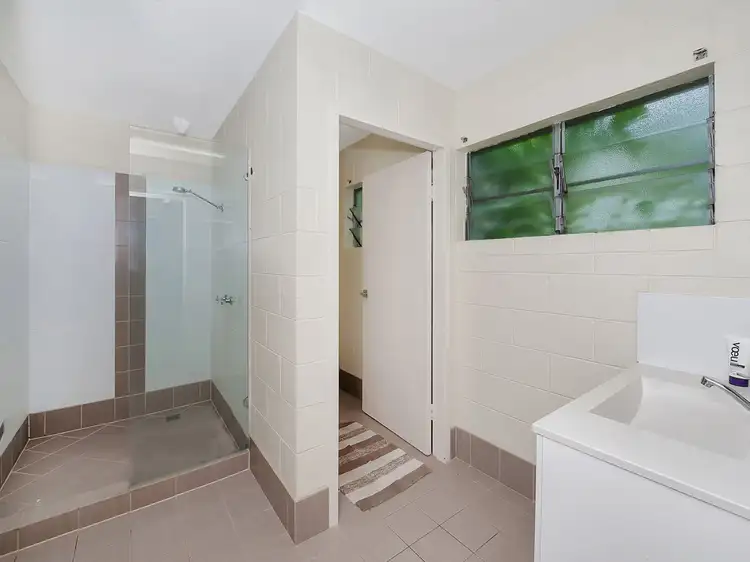 Fifth view of Homely unit listing, 2/46 Moore Street, Trinity Beach QLD 4879