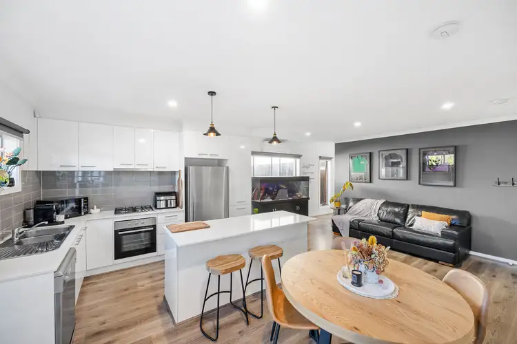 Sixth view of Homely unit listing, 4/16 Moore Street, Maddingley VIC 3340