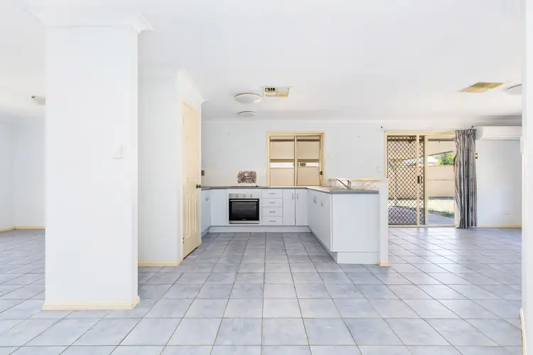 Sixth view of Homely house listing, 8 Staunton Street, Emerald QLD 4720