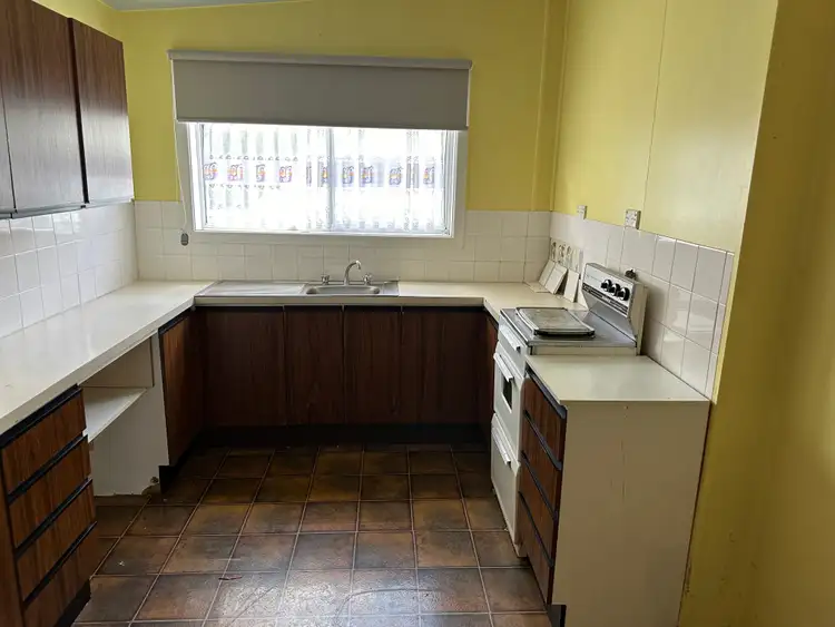 Fourth view of Homely house listing, 6 Kildare Place, Glen Innes NSW 2370