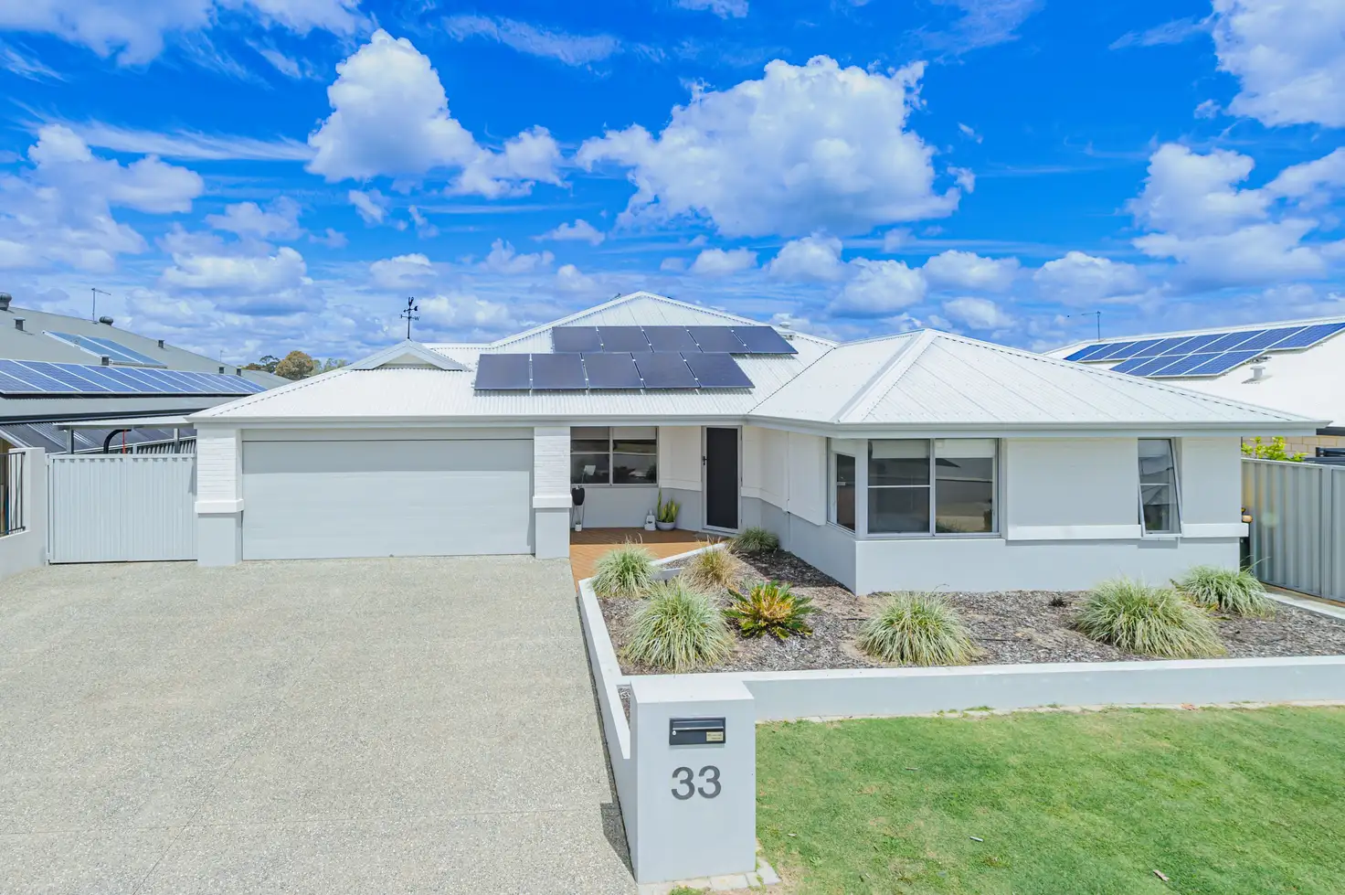 Main view of Homely house listing, 33 Ballybofey Loop, Bullsbrook WA 6084