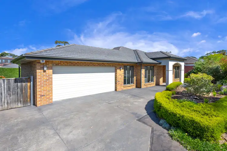 8 Peninsula Sands Boulevard, Rosebud VIC 3939
