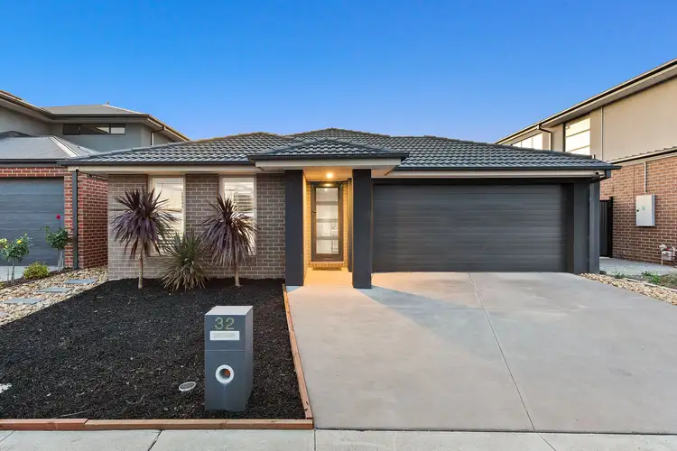 32 Stanley Drive, Officer VIC 3809