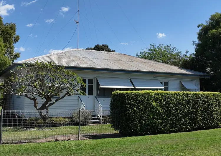 98 Callandoon Street