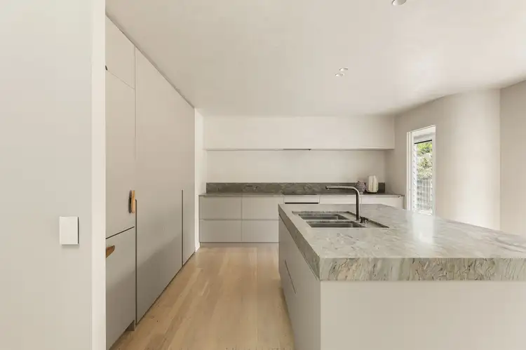 28 Gilford Crescent, Albany Creek QLD 4035