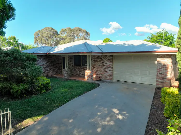 49 Grey Street, Glen Innes NSW 2370