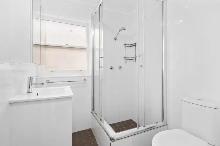 Fourth view of Homely unit listing, 2/13 Gwynne Street, Gwynneville NSW 2500