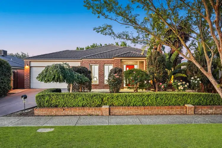 39 Bernly Boulevard, Berwick VIC 3806