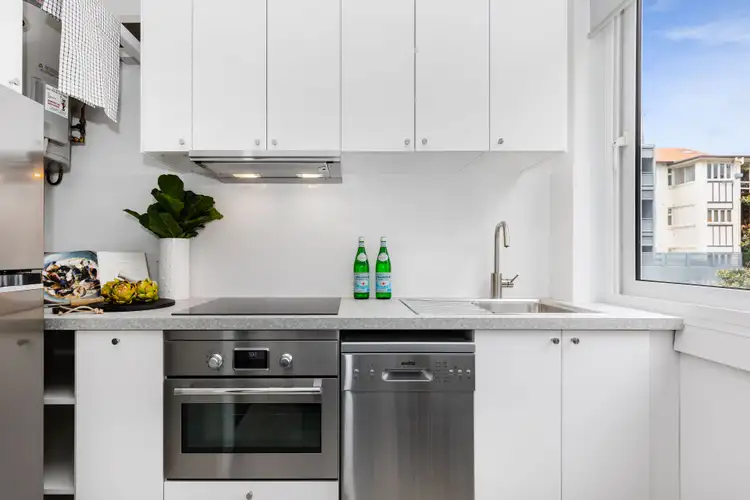 Fourth view of Homely studio listing, 2/3 Grantham Street, Potts Point NSW 2011